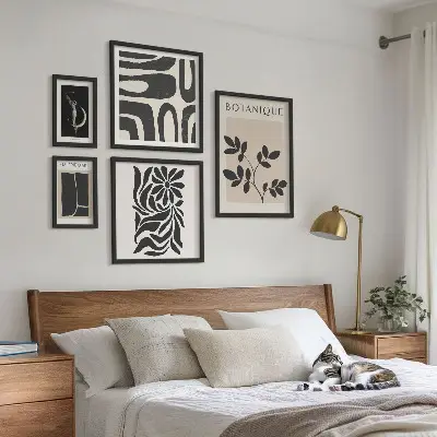 Conjunto de 5 quadros decorativos com motivos vegetais modernos