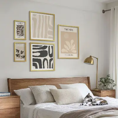 Conjunto de 5 quadros decorativos com motivos elegantes de plantas