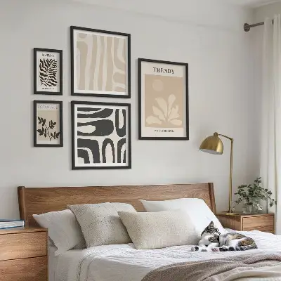Conjunto de 5 quadros decorativos com motivos elegantes de plantas