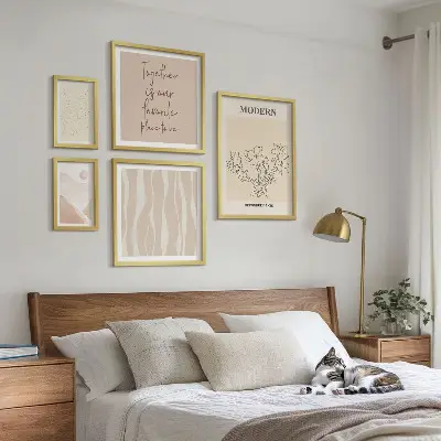 Conjunto de 5 quadros com moldura em estilo minimalista moderno