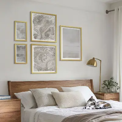 Conjunto de 5 quadros com moldura com design de texturas desgastadas em estilo moderno