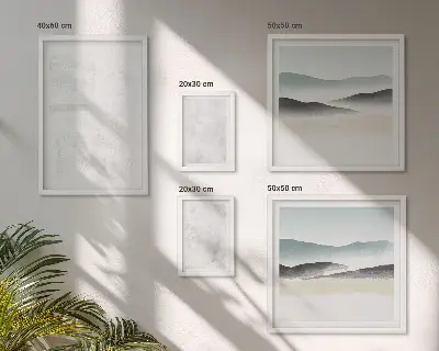 Galeria de quadros para parede com fundo abstrato em manchas brancas