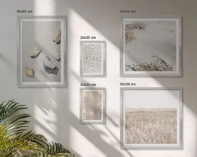 Parede galeria de quadros com texturas naturais boho