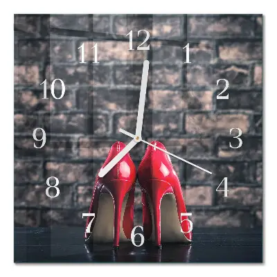 Relógio decoração sapatos de salto alto vermelhos