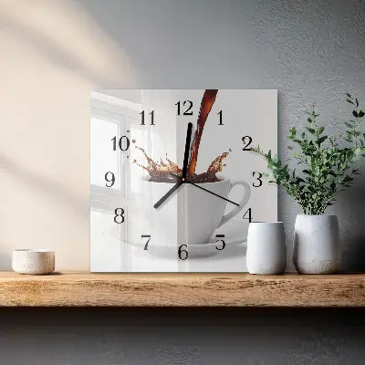 Relógio quadrado Uma xícara de café