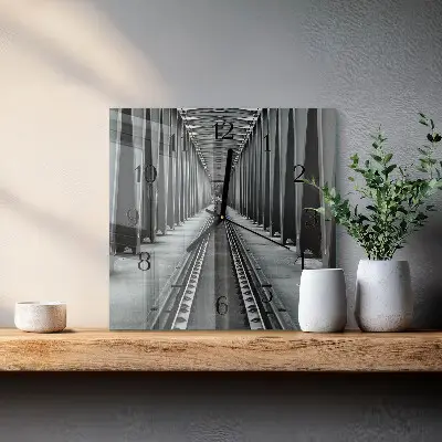 Relógio de vidro trilhos de trem