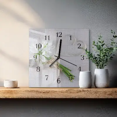 Relógio quadrado Um buquê de flores
