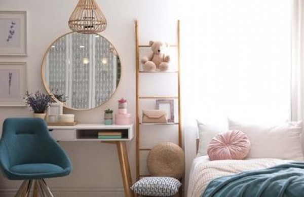 Espelhos decorativos na parede - decoração interior impressionante