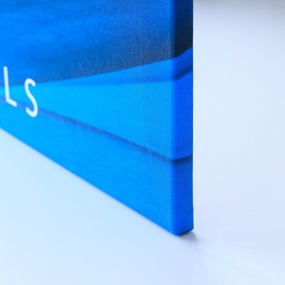 Tela de linho esticada sobre uma moldura